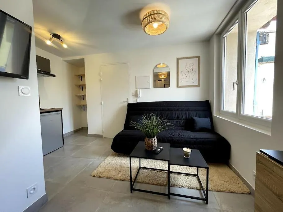 Studio Cosy Et Climatise, Ideal Pour 2 Pers La Crau 0*,  France